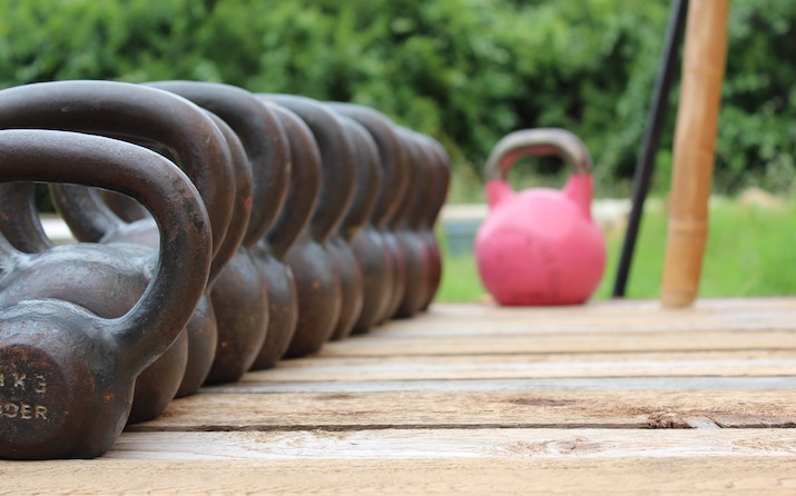 4 Ways to Increase the Calorie Burning Effect of a Resistance Training