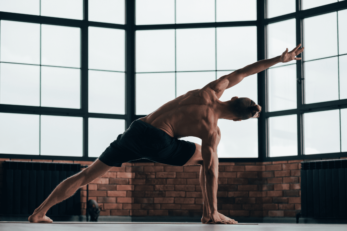 Introduction: Welcome, gentlemen, to a blog dedicated to your well-being and vitality! Today, we dive into the power of physical activity, the world of men's health and fitness.