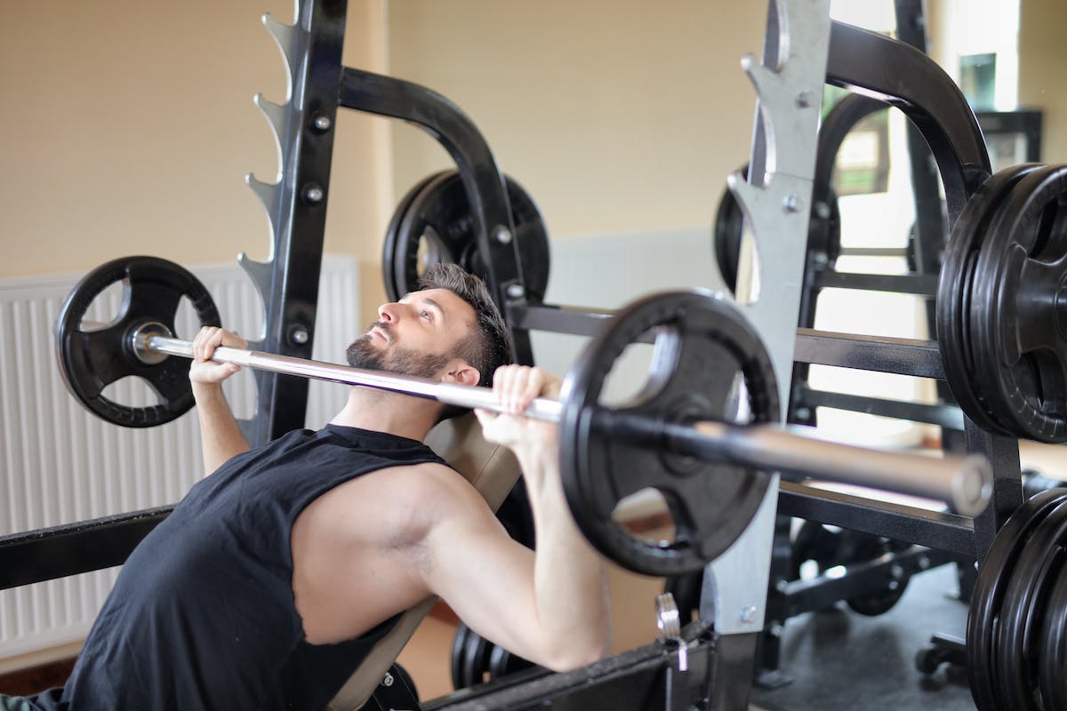 incline chest press